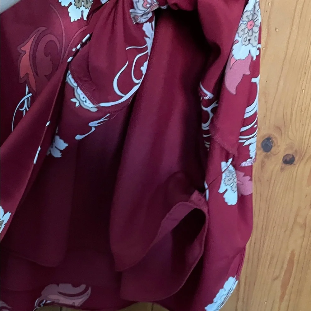 Ann Taylor Red Floral Skirt - Picture 5 of 9